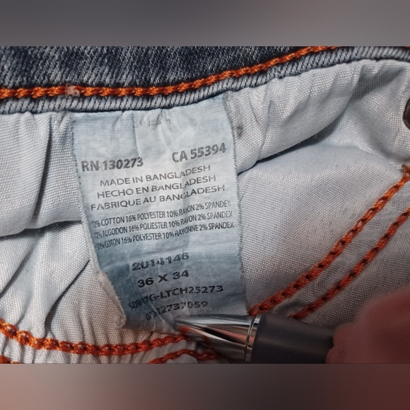 A Lee Men's Modern Series Slim Fit Tapered Leg Denim Jeans - Picture 9 of 11